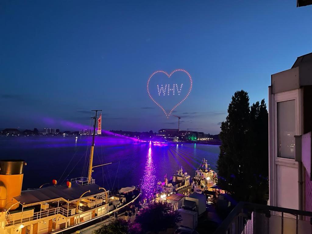 Ferienwohnung Mit Blick Aufs Meer In ヴィルヘルムスハーフェン エクステリア 写真